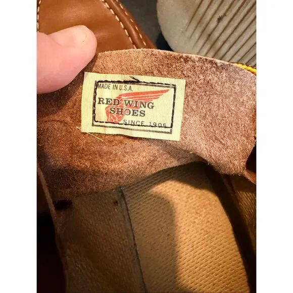 • RED WING • Cognac Brown/Tan Heritage Work Classic Moc Chukka Boot • Men’s appr